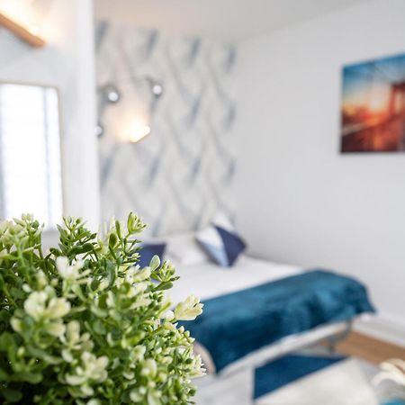 Nemesia - Proche Gare Apartment แซงต์-ปิแอร์-เดส์-กอร์ ภายนอก รูปภาพ